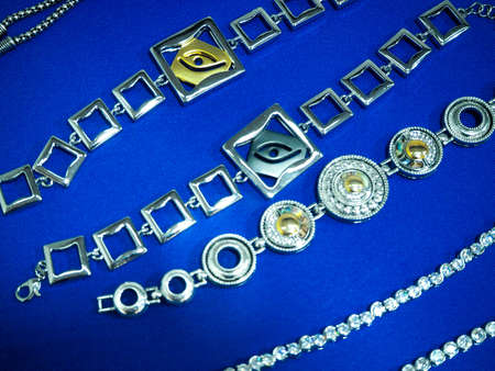 jewelry made of base metals and ornamental stones, inexpensive