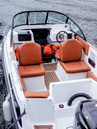 water and sports transport, details and fragments // transport, detail, fragment, boat, yacht, water, journey, ship, crew, sailor, river, sea, lake, adventure, journey, cabinの写真素材