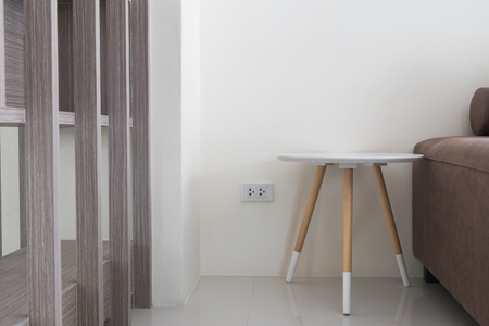 Wood table in modern room,work space.のeditorial素材