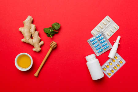 Natural cold and flu home remedies. Natural ingredients for immunity stimulation and viruses protection. top view flat lay.の写真素材