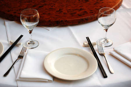 A prepared table at a restaraunt.