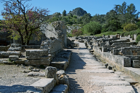 Ruins of the ancient fortified town Glanum near Saint-R?my-de-Provence in South France, founded by a Celto-Ligurian people  in the 6th century?BCE. It became a Roman city in 27 BCEの写真素材