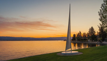 Sailboat on Lake Tahoe at sunset, California, USAの素材