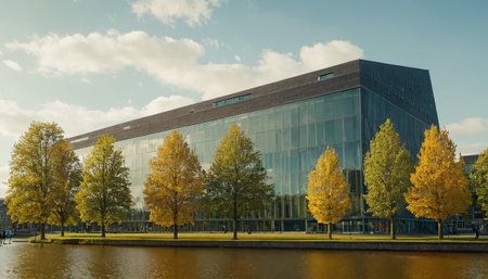 Panoramic view of the Museum of Natural History in Amsterdam.の素材