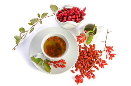 goji fresh antioxidant tea  isolated on white background. top viewの写真素材