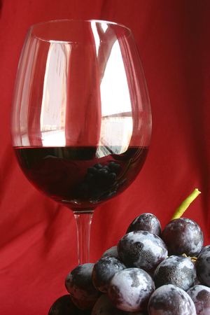 Red wine and grapesの写真素材