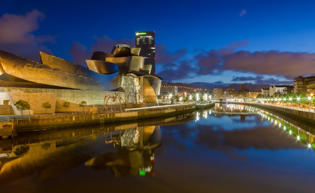 Guggenheim Museum - Bilbao - Euskadi - Spainのeditorial素材