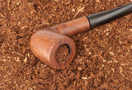 old pipe with tobacco closeup