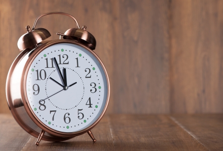 old style alarm clock 