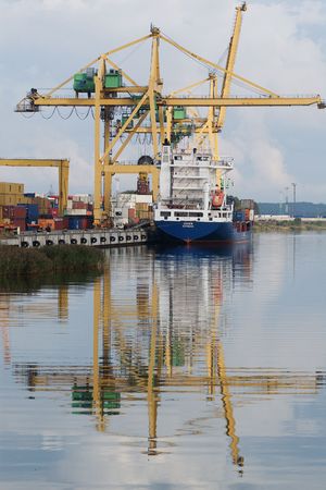 container terminal
