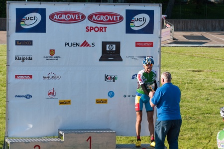KLAIPEDA, LITHUANIA  26/05/2012: International junior bicycle race Auksines kopos 2012 (Golden Dunes 2012)のeditorial素材