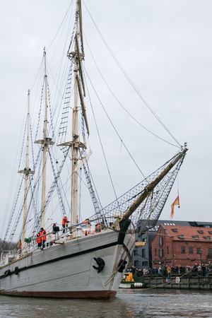 KLAIPEDA, LITHUANIA  NOVEMBER 10: Klaipeda city symbol barquentine "Meridianas" on her way to the major overhaul  on November 10, 2012 in Klaipeda.のeditorial素材