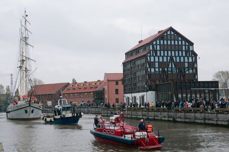 KLAIPEDA, LITHUANIA  NOVEMBER 10: Klaipeda city symbol barquentine "Meridianas" passes entrance to the yacht port on her way to the major overhaul  on November 10, 2012 in Klaipeda.のeditorial素材