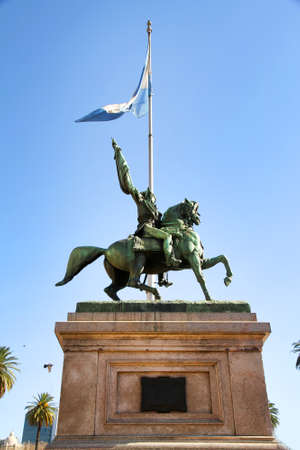 The Statue of Manuel Belgrano on the Plaza de Mayo in Buenos Aires, Argentina.のeditorial素材
