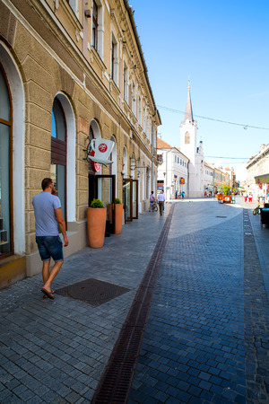 ORADEA, ROMANIA - JUNE 10: Street scene of daily live in Oradea on June 10, 2015 in Oradea, Romania.のeditorial素材