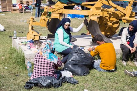 TOVARNIK, CROATIA - SEPTEMBER 19: Scene in the Refugee camp to the border of Serbia on September 19, 2015 in Tovarnik, Croatia.のeditorial素材