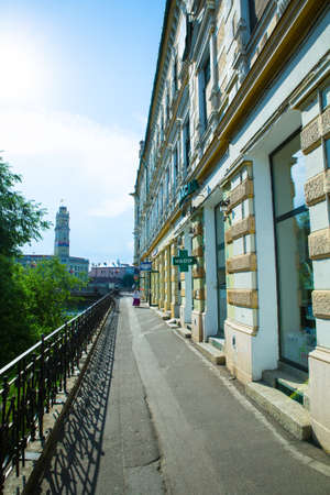 ORADEA, ROMANIA - JUNE 10: Street scene of daily live in Oradea on June 10, 2015 in Oradea, Romania.のeditorial素材