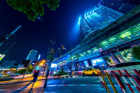 Traffic on Bangkok streets in the downtown at nightのeditorial素材