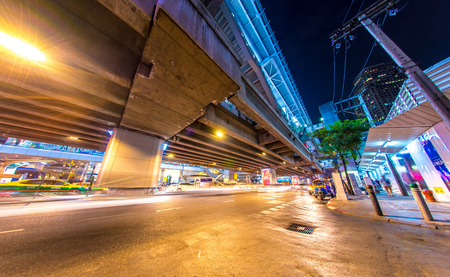 Traffic on Bangkok streets in the downtown at nightのeditorial素材