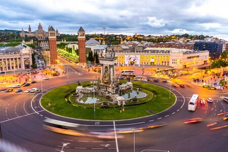 BARCELONA, SPAIN - JULY 11: View at the Plaza Espana at night as traffic passes by on July 11, 2016 in Barcelona, Spain.のeditorial素材