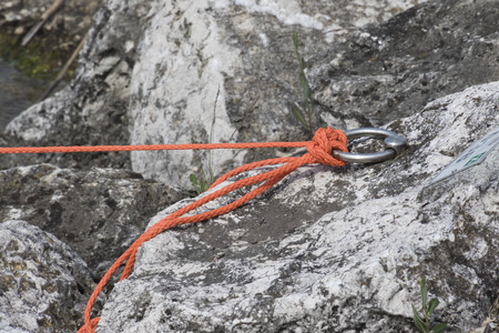 knot on the rope at lake
