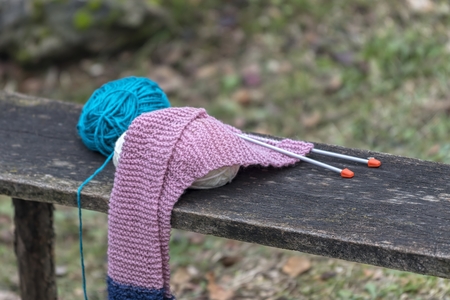 knitting workwoman