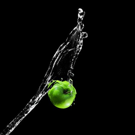 Greean Apple Into Water Splashの写真素材