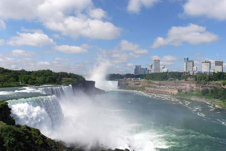 Niagara Falls, USA/Canada, June 2008 - General view of the falls and the hotels  on the Canadian sideのeditorial素材