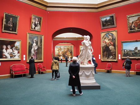 The Scottish National Gallery has an excellent collection, tastefully arranged, and admission is free.のeditorial素材