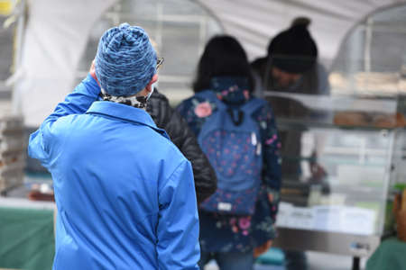 Corona crisis - At the weekly market in Gmunden (Upper Austria, Austria, Europe), attention is paid...
