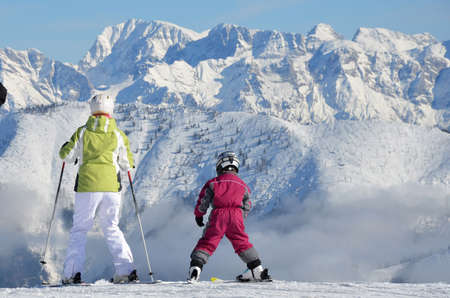Winter sports in Austria, Feuerkogel ski area (Ebensee, Salzkammergut, Gmunden district, Upper Austria, Austria)のeditorial素材