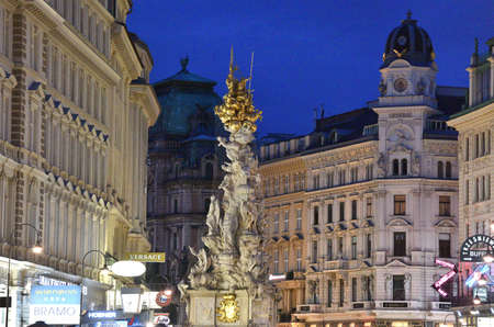 The inner city (Graben) of Vienna at night, Austria, Europeの写真素材