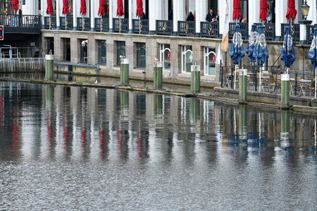 The Alsterarkaden, together with the Mellin Passage, are among the oldest shopping and strolling...