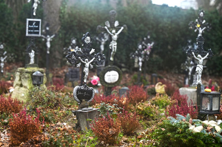 The Cemetery of the Nameless is a cemetery for the homeless in Vienna's 11th district, Simmering. It is located in the Albern district near the Albern harbor. Strictly speaking, there are two cemeteries, of which only one can be recognized as such today.のeditorial素材