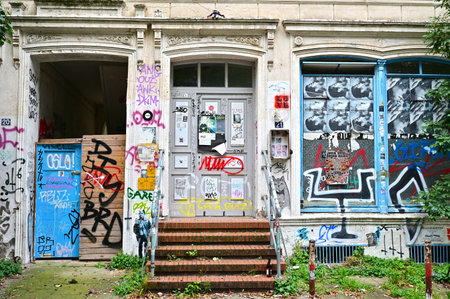 Painted house facade in the Schanzenviertel in Hamburg, Germanyのeditorial素材