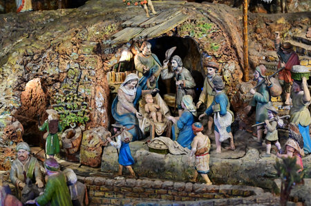 Christkindl, Steyr, Austria - 12 27 2023 - Mechanical nativity scene in the Christkindl rectory - In the mechanical nativity scene by Karl Klauda (1855 - 1939), almost 300 figures carved from lime wood move through a detailed biblical landscape thanks to のeditorial素材