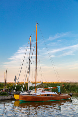 sailing boats in darÃ in zingst on usedomのeditorial素材