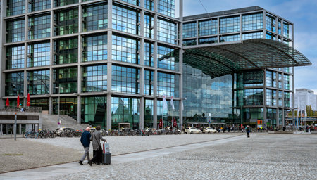 Travelers at the main train station in Berlinのeditorial素材