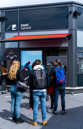 Tourists on the Zugspitze in Bavariaのeditorial素材