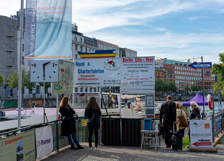 Shipping traffic on the Spree in Berlin's government districtのeditorial素材