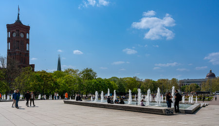 Fountains and water fountains at Alexanderplatz,のeditorial素材