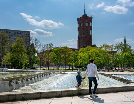 Fountains and water fountains at Alexanderplatz,のeditorial素材