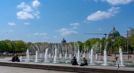 Fountains and water fountains at Alexanderplatz,のeditorial素材