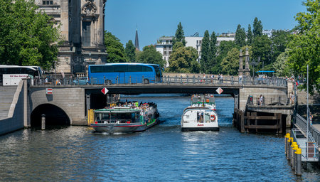Steamboat ride in the summer midday heat, Spree at Nikolaiviertel, Berlinのeditorial素材