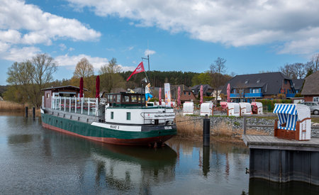 Restaurant ship in the port of Sellin, RÃ¼genのeditorial素材
