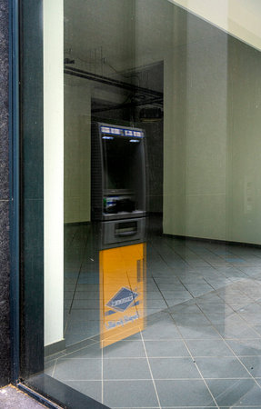 ATM Euronet on KurfÃ¼rstendammのeditorial素材