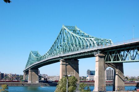 Jacque-Cartier Bridge