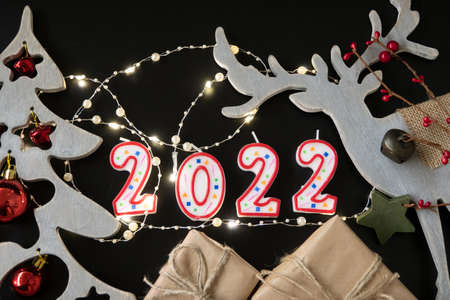 Christmas place setting with ribbon and christmas decorationsの写真素材