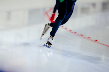woman legs athlete speed skater blurred motion の写真素材