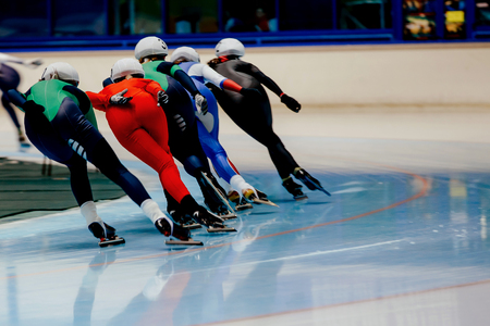 back women skaters compete mass start in speed skating の写真素材